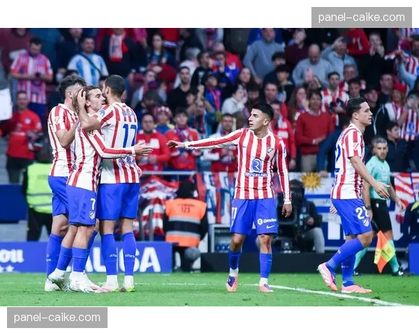 塞维利亚0-0马竞，半场结束双方均无建树